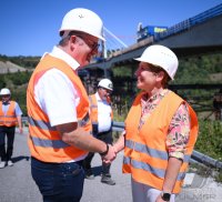 Neckartalbruecke der Bundesstrasse 32 ueber das Neckartal bei Horb