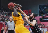Basketball 1. Bundesliga 15/16 Hauptrunde: Walter Tigers Tuebingen - medi bayreuth