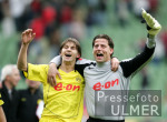 Fussball 1. Bundesliga: Leverkusen - Dortmund, Schlussjubel WEIDENFELLER UND SMOLAREK