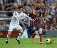 FUSSBALL Primera Division 13/14: FC Barcelona - Real Madrid