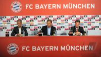 Fussball 1. Bundesliga:  FC Bayern Muenchen - VfL Wolfsburg