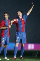 Fussball, Primera Division, Barcelona: SYLVINHO und VAN BOMMEL