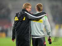 Fussball 1. Bundesliga  Saison 11/12: Mike Hanke (li,) mit Marco Reus (Borussia Moenchengladbach)