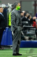Fussball Champions League  Saison 2010/2011: Trainer Jose Mourinho (Real Madrid) / Laser