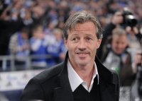 Fussball 1. Bundesliga  Saison 2010/2011:  Trainer Jens Keller (VfB Stuttgart)