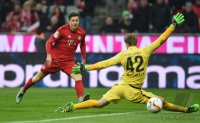 Fussball 1. Bundesliga Saison 15/16: FC Bayern Muenchen -  SV Werder Bemen