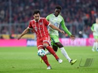 Fussball 1. Bundesliga Saison 17/18: FC Bayern Muenchen - VfL Wolfsburg