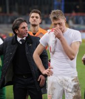 Fussball 1. Bundesliga  Saison 2010/2011: VfB Stuttgart - FC Bayern Muenchen