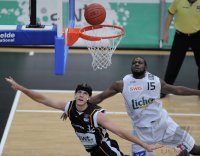 Basketball  1. Bundesliga  10/11   Walter Tigers Tuebingen - LTi Giessen 46ers