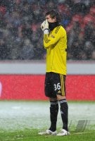 Fussball: Europa League, Saison 2010/2011: Torwart Fabian Giefer  (Leverkusen)