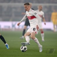 Fussball DFB Pokal  Halbfinale  2025/2026  23.04.2026VfB Stuttgart - SC Freiburg, EINZELBILD, EINZELN, AKTION, EINZELSPIELER, FREISTELLER, GANZE FIGUR, GANZFIGUR, GANZE_FIGURAKTION