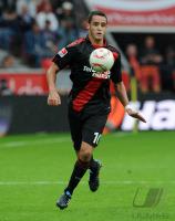 Fussball: 1. Bundesliga Saison 2010/2011: Leverkusen, Augusto Einzelaktion