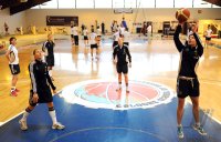 Frauen Fussball Nationalmannschaft Training :  Linda Bresonik   (Deutschland)