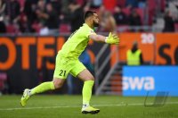 Fussball 1. Bundesliga Saison 19/20: FC Augsburg - FC Bayern Muenchen