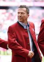 Fussball 1. Bundesliga Saison 16/17: FC Bayern Muenchen - SC Freiburg