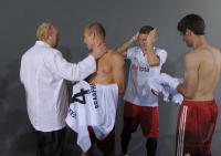 Fussball 1. Bundesliga 2010/2011: FOTOTERMIN  FC Bayern Muenchen  Koch  SCHUHBECK