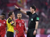 Fussball 1. Bundesliga Saison 18/19: FC Bayern Muenchen - Borussia Dortmund