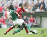 Fussball FC Bayern-Wolfsburg; Zweikampf