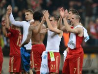 FUSSBALL INTERNATIONAL  CHL Viertelfinale 11/12:  JUBEL FC Bayern Muenchen