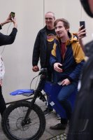 Tesla-Chef Elon Musk besucht Biopharma-Unternehmen Curevac