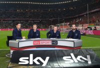 Fussball 1. Bundesliga Saison 14/15: FC Bayern Muenchen - Borussia Dortmund