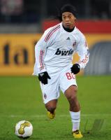 FUSSBALL, INTERNATIONAL, AC MAILAND: RONALDINHO Einzelaktion