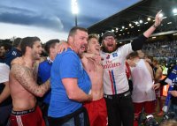 Fussball, 1. Bundesliga  Saison 2014/2015 Relegation: Karlsruher SC - Hamburger SV