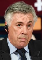 Fussball 1. Bundesliga 16/17: Trainer Carlo Ancelotti (FC Bayern Muenchen)