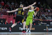 Basketball 2. Bundesliga  19/20: Tigers Tuebingen - Team Ehingen Urspring