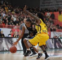 1. Basketball Bundesliga  09/10 Walter Tigers Tuebingen  - Alba Berlin