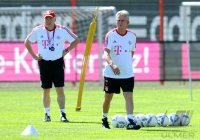 Fussball 1. Bundesliga: Co Trainer Hermann Gerland, Trainer Jupp Heynckes  (v. li., FC Bayern Muenchen)