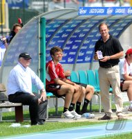 Fussball 1. Bundesliga Saison   2011/2012 : Praesident Uli Hoeness , Thomas Mueller, Sportdirektor Christian Nerlinger (v. li., FC Bayern Muenchen)