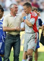 Fussball Ligapokal: Schalke - Leverkusen