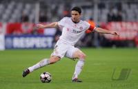 FUSSBALL   CHL 09/10  Mark van Bommel (FCB)