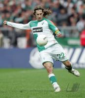 Fussball 1. Bundesliga: Werder, FRINGS Einzelaktion
