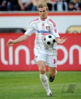 Fussball 1. Bundesliga: Leverkusen, DUM Einzelaktion am Ball