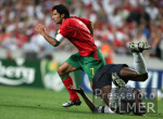 Fussball INTERNATIONAL  EURO 2004  Portugal - England im Stadion da Luz in Lissabon 24.06.2004