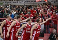 Basketball 1. Bundesliga 2012/2013:  Walter Tigers Tuebingen - Brose Baskets Bamberg