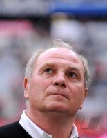 Fussball 1. Bundesliga : Manager Uli Hoeness  (FCB)