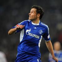 FUSSBALL 1. BUNDESLIGA: Schalke, WESTERMANN