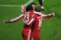 Fussball 1. Bundesliga : (v. li.) Bayern Jubel Danijel Pranjic, Mario Gomez, Andreas Ottl