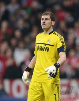 FUSSBALL INTERNATIONAL  CHL HALBFFINALE 11/12:  FC Bayern Muenchen - Real Madrid