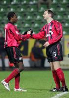 Fussball 1. Bundesliga: Bayer Leverkusen - VFL Wolfsburg, Einzelaktion am Ball.