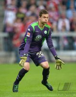 Fussball 1. Bundesliga Saison 14/15: Torwart Max Gruen (VfL Wolfsburg)