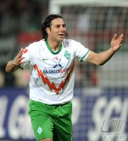 Fussball 1. Bundesliga, Saison 2011/2012: Claudio Pizarro (SV Werder Bremen)