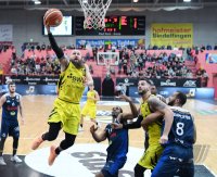 Barmer 2. Basketball Bundesliga  18/19: Tigers Tuebingen - Rostock Seawolves