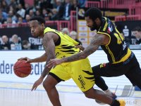 Basketball 2. Bundesliga  19/20: Tigers Tuebingen - VfL Kirchheim Knights
