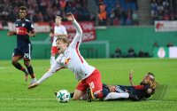 Fussball  DFB Pokal  2. Runde  Saison 17/18: RB Leipzig - FC Bayern Muenchen
