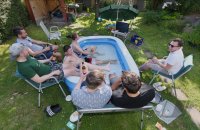 Fussball 1. Bundesliga 2019/2020 34. Spieltag: Public-Viewing beim Saisonfinale