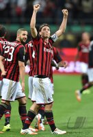 Fussball International Serie A 13/14: JUBEL Nigel De Jong (AC Mailand)